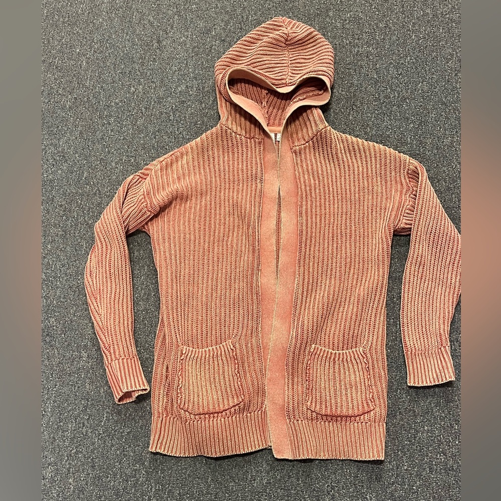 Falls Creek faded sweater L(10-12)